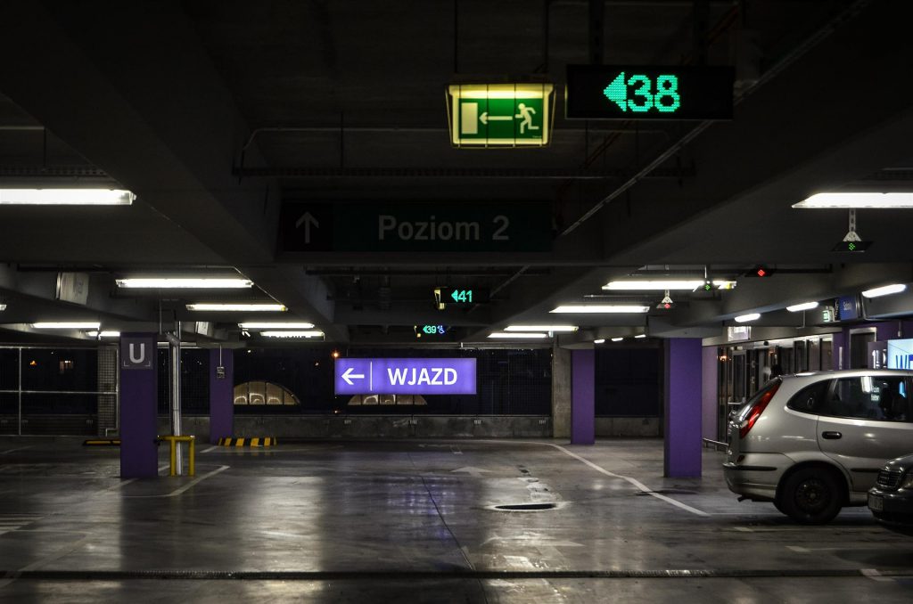 parking-aeroport-souterrain